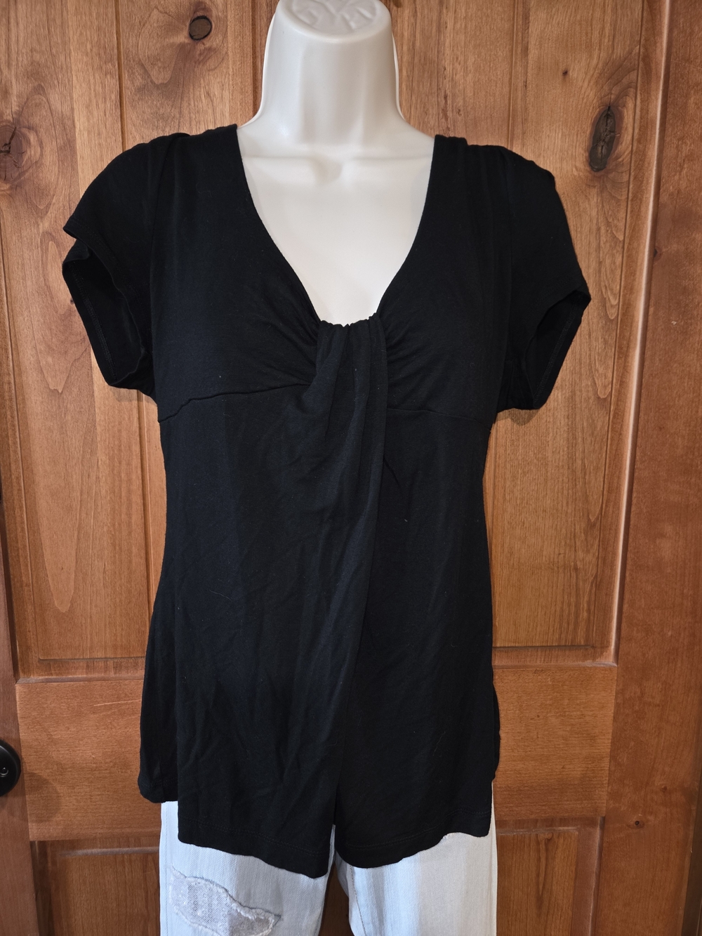 Banana Republic Black Knot-Front V-Neck Short Sleeve Top